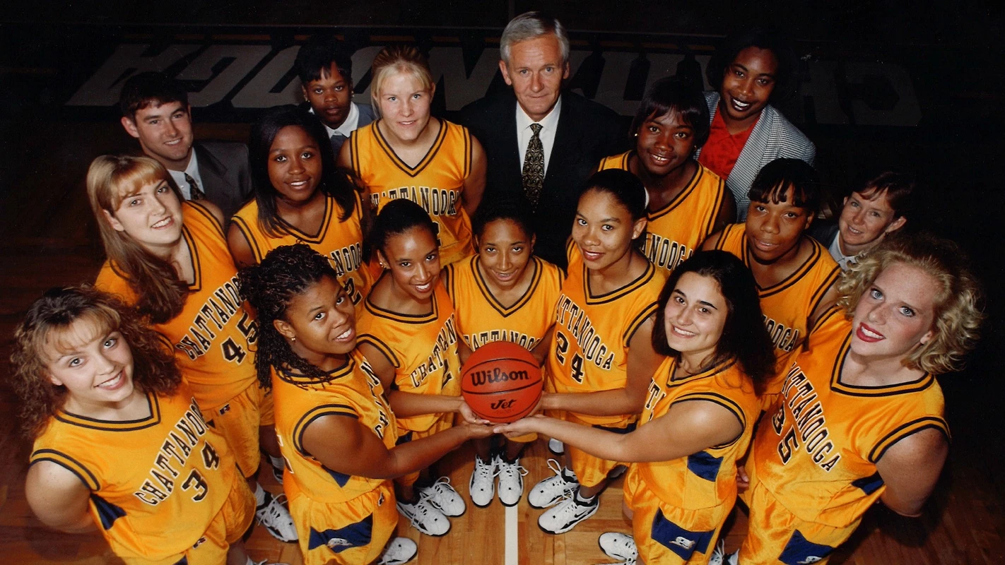 WBB 1997-98 Team Photo