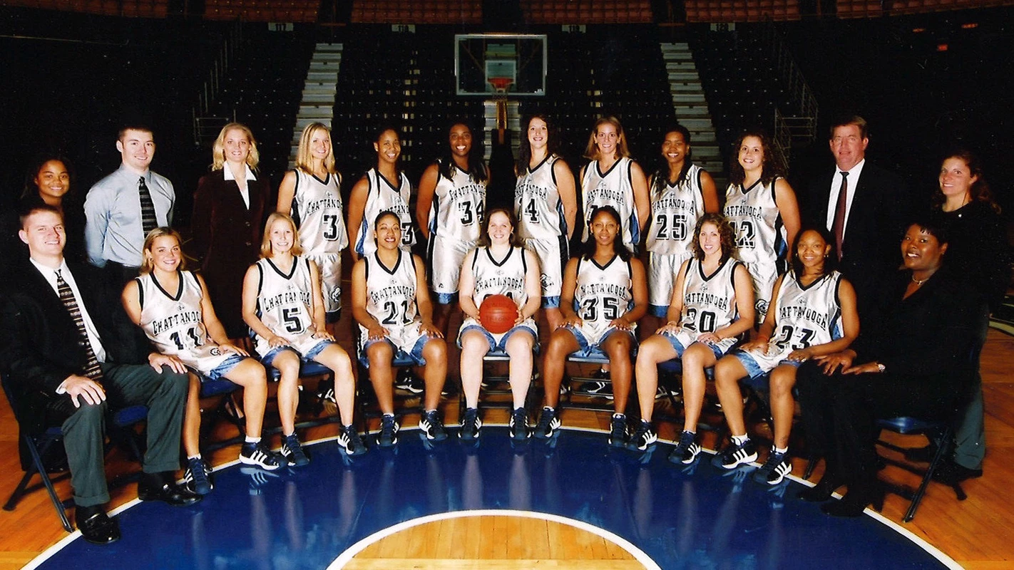 WBB 2002-03 Team Photo