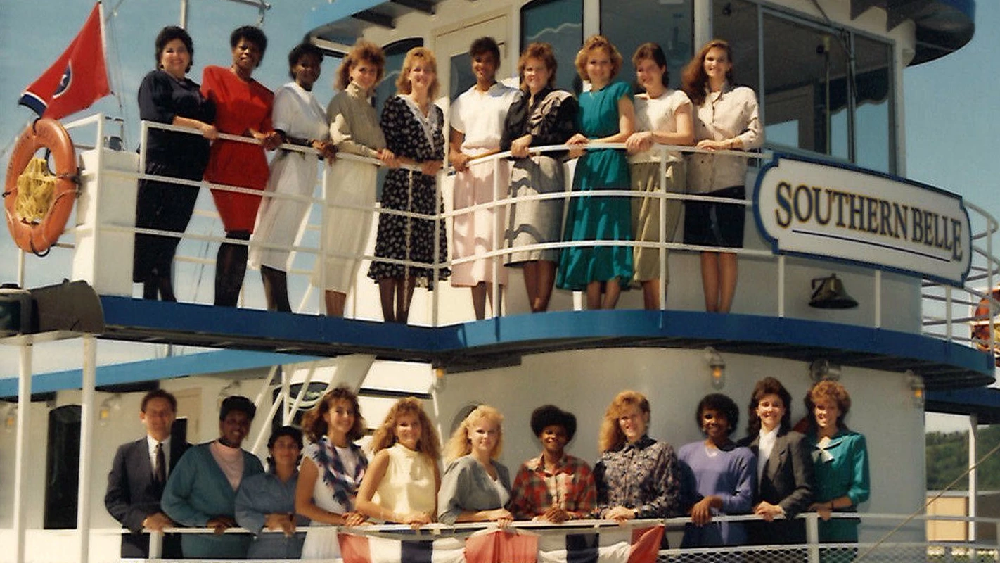 WBB 1987-88 Team Photo