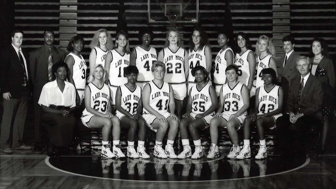 WBB 1993-94 Team Photo