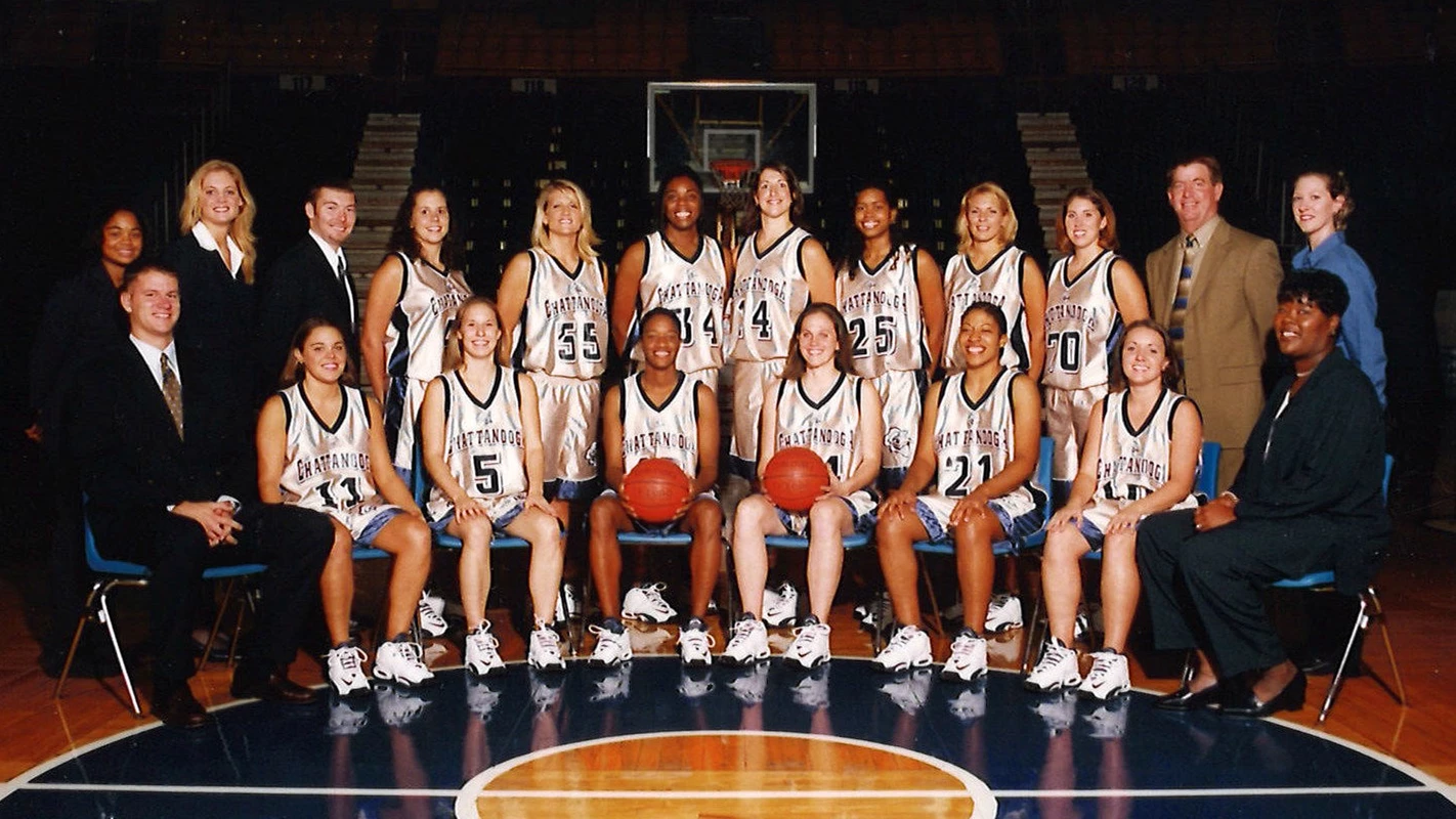 WBB 2001-02 Team Photo