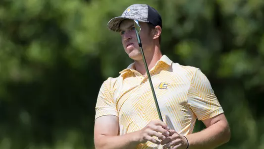 Garrett Engle stares intently at his approach at the Western Intercollegiate