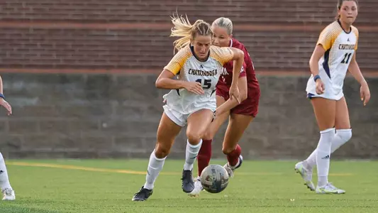 Caroline Richvalsky against Alabama
