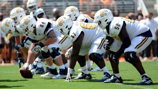 Offensive line set for the snap at Tennessee