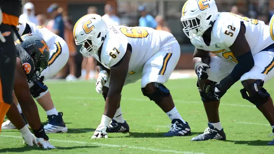 Tyrell Ragland awaits the snap in his first career start for the Mocs at Tennessee