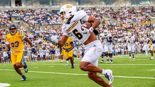 Markell Quick motors down the sideline in the win over ETSU