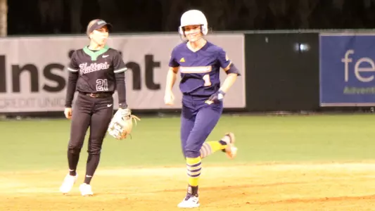 Acelynn Sellers home run trot