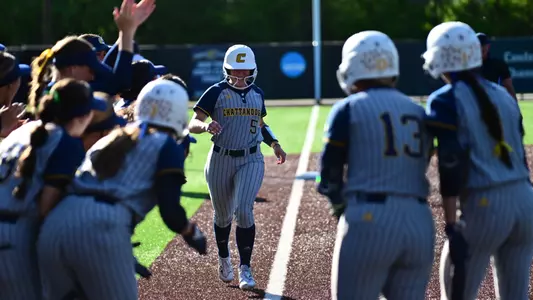 Olivia Lipari solo home run vs. Lipscomb