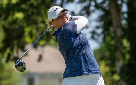 Bella Bugg hits her drive at the Tennessee Women's Match Play Championship