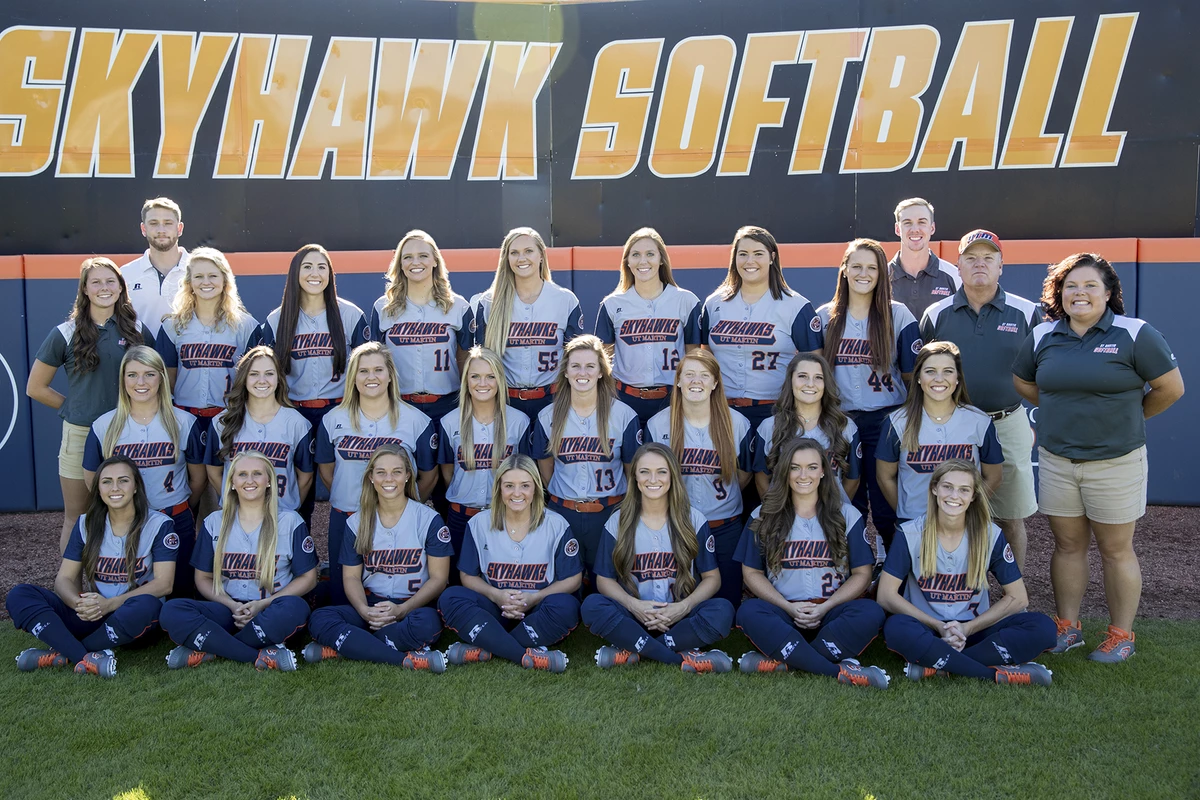 2018 Softball Team Photo