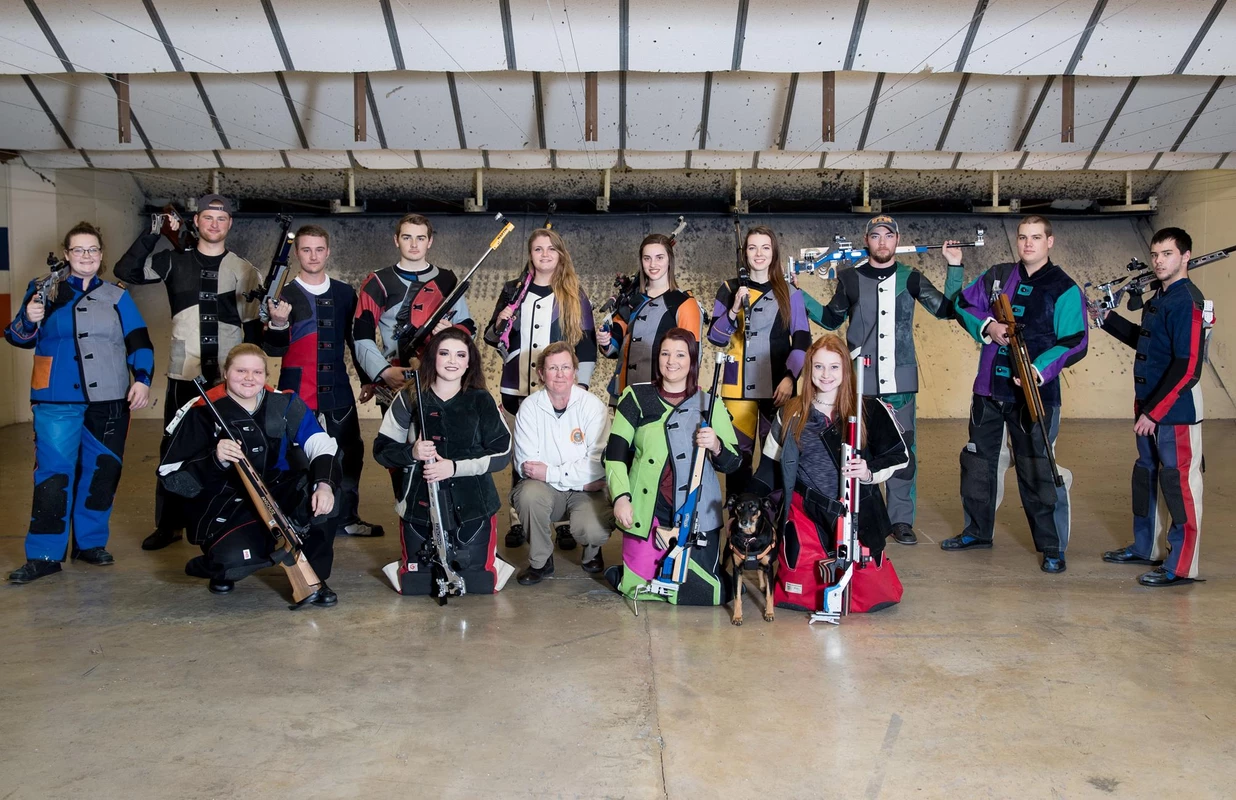 2017-18 Rifle Team Photo