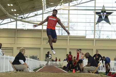 Antonio Clifton Track