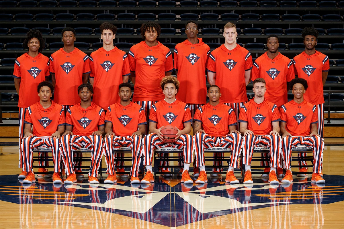 2019-20_mbb_team_photo