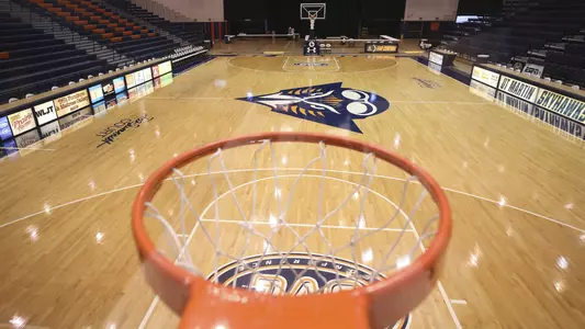 elam_center_hoop_view