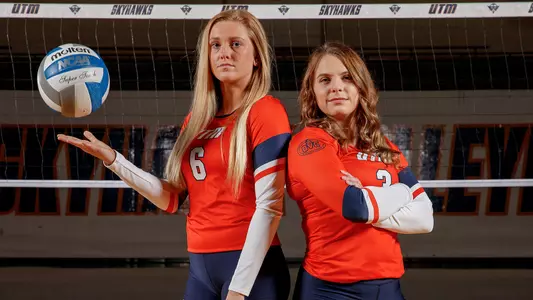 volleyball_seniors_posed