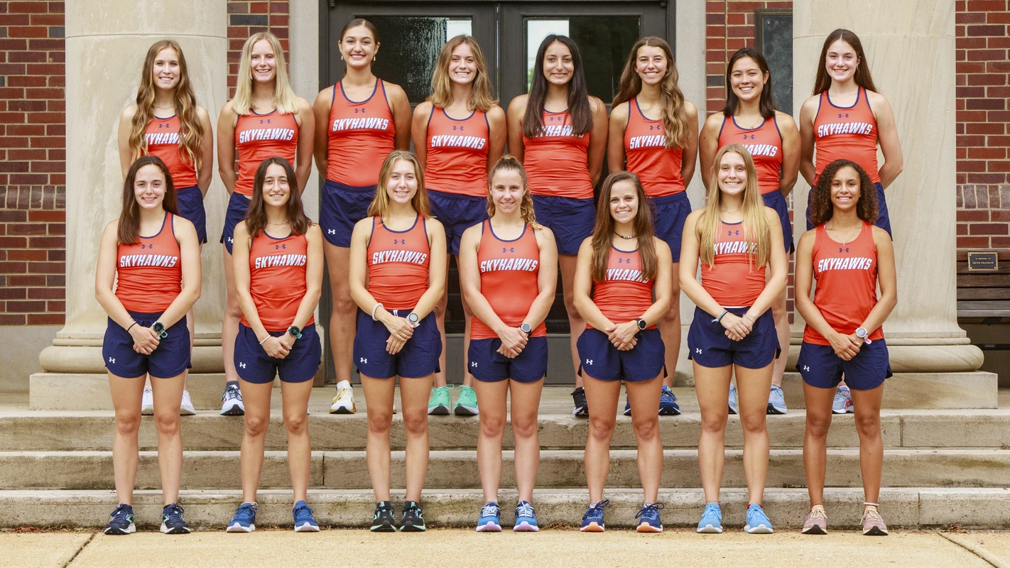 2021 Women's Cross Country Team Photo