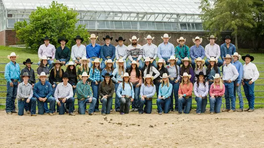 2021-22_rodeo_team_photo