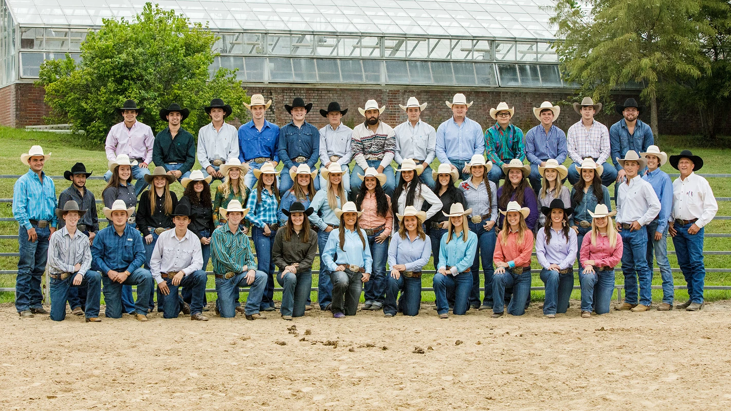 2021-22_rodeo_team_photo