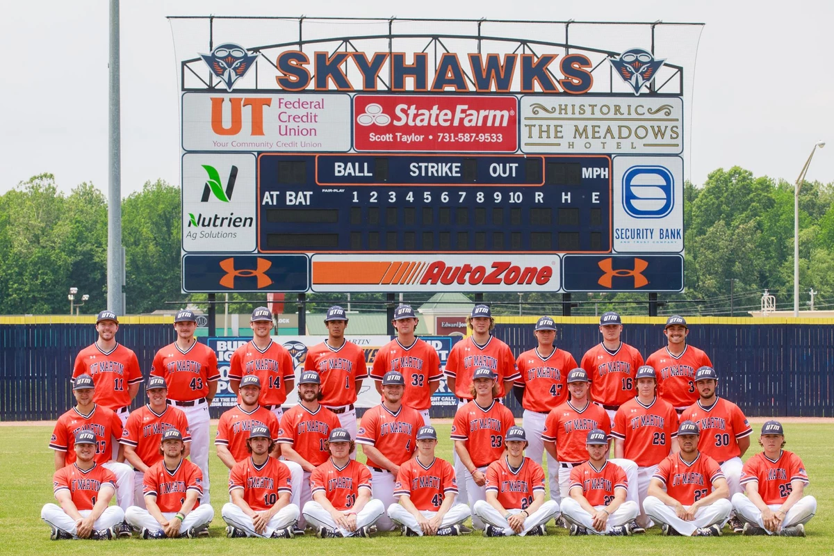 2022_baseball_team_photo