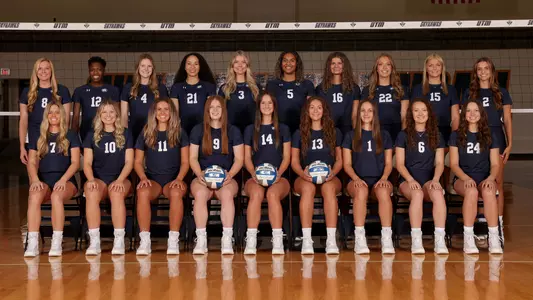 2022_volleyball_team_photo_Sidearm