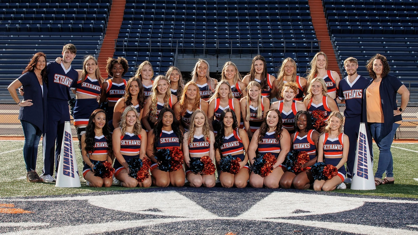 2022-23_cheer_team_photo