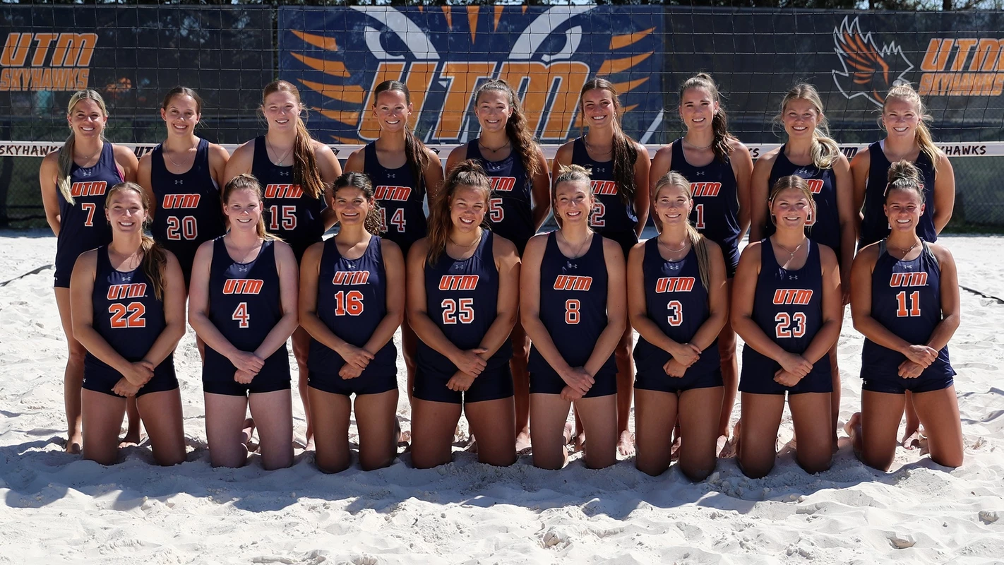 2023_beach_team_photo_Sidearm