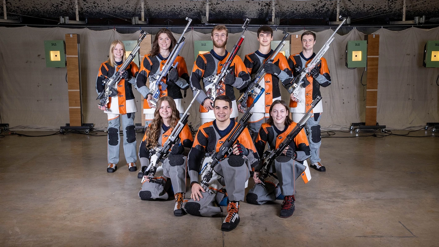 2024-25_rifle_team_photo