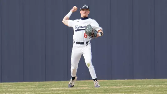 '25_BASE_MORE_Preview