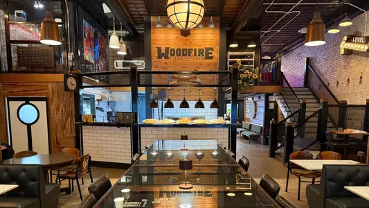 woodfire_pizza_kitchen