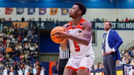 Damien King - Action