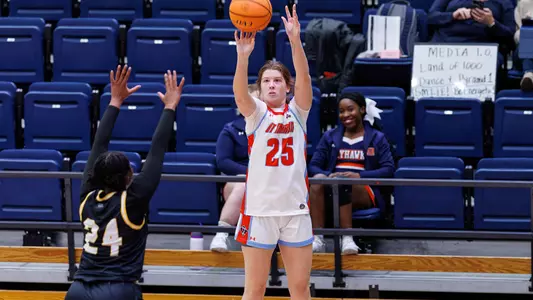 Norah Clark - Action 2025 - 2