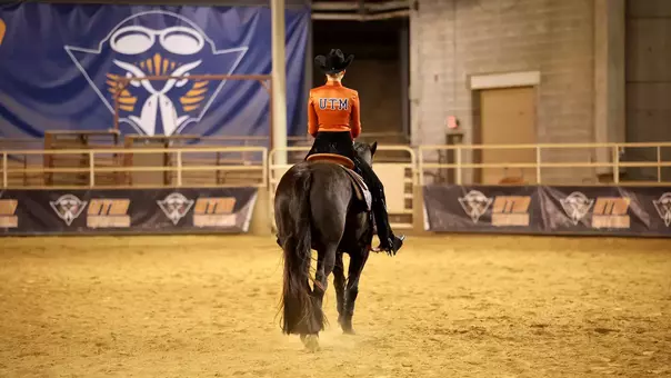 equestrian_generic_back_2025-26