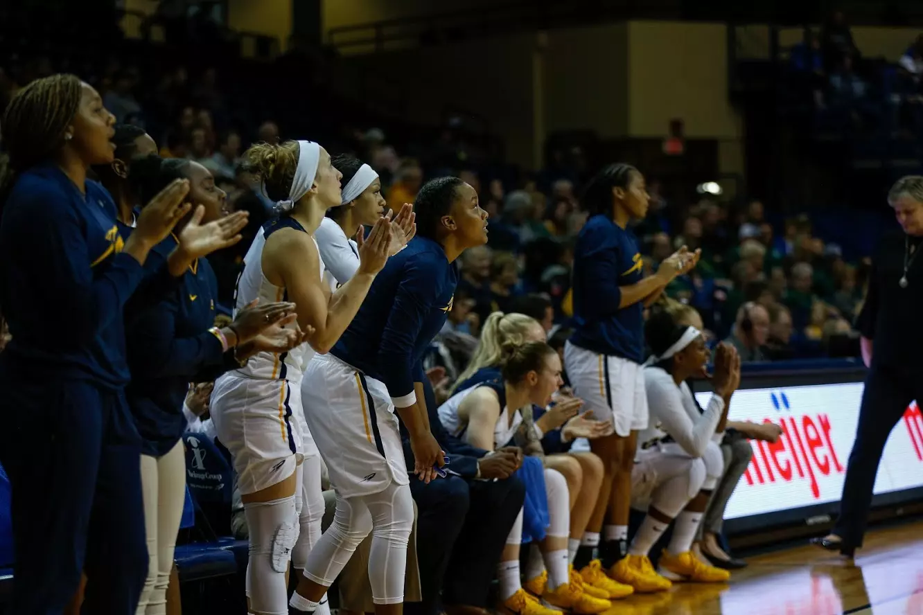 Bench Celebration vs. Tiffin