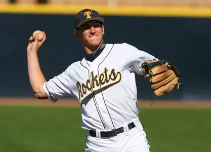 M. Delewski Action (5).jpg