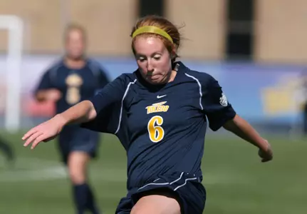 K. Lynn vs. Kent State (2)