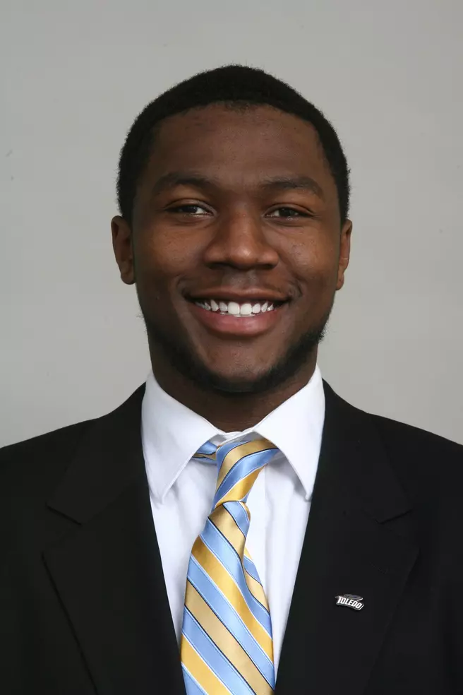 Terrance Owens / Football