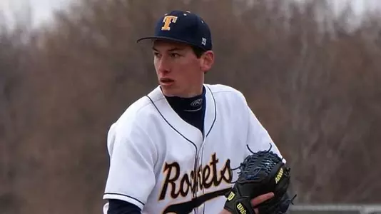 S. Calhoun vs. Akron (3)