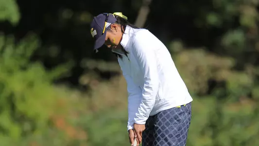Sathika Ruenreong Putting.JPG
