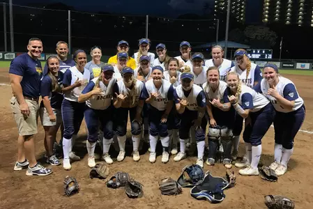 softball team hawaii
