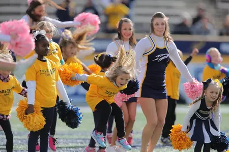 UT Cheer Clinic 2017