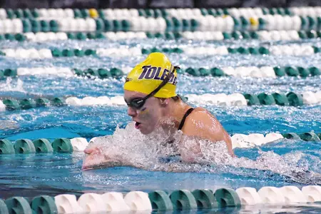 womens swimming and diving