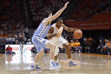 KNOXVILLE, TN - DECEMBER 17, 2017 - Guard Chris Darrington #32 of the Tennessee Volunteers during the game between the North Carolina Tar Heels and the Tennessee Volunteers at Thompson-Boling Arena in Knoxville, TN. Photo By Kyle Zedaker/Tennessee Athletics