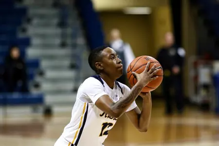 T. Davis vs. Valparaiso (1)