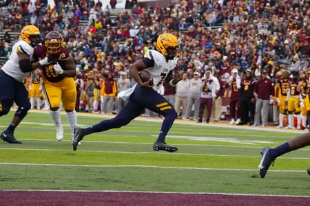 Dequan Finn vs. CMU