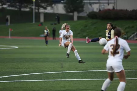 Olivia Dault vs. Akron