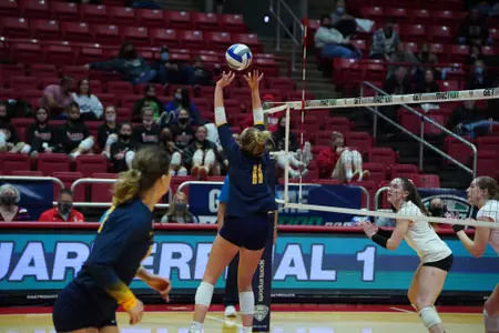 Elaine Redman at MAC Tournament