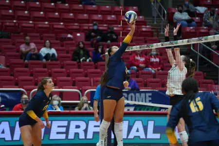 Rhyenne Filisi at MAC Tournament