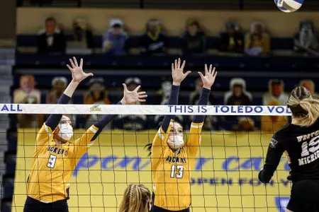 Pierce and Vance Block Attempt vs. Western Michigan