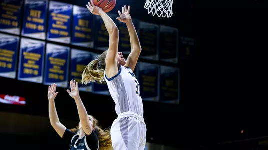 Sammi Mikonowicz vs. Oakland