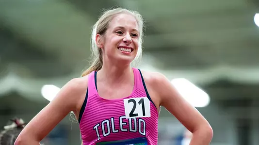 Madeline Vining at MAC Indoors